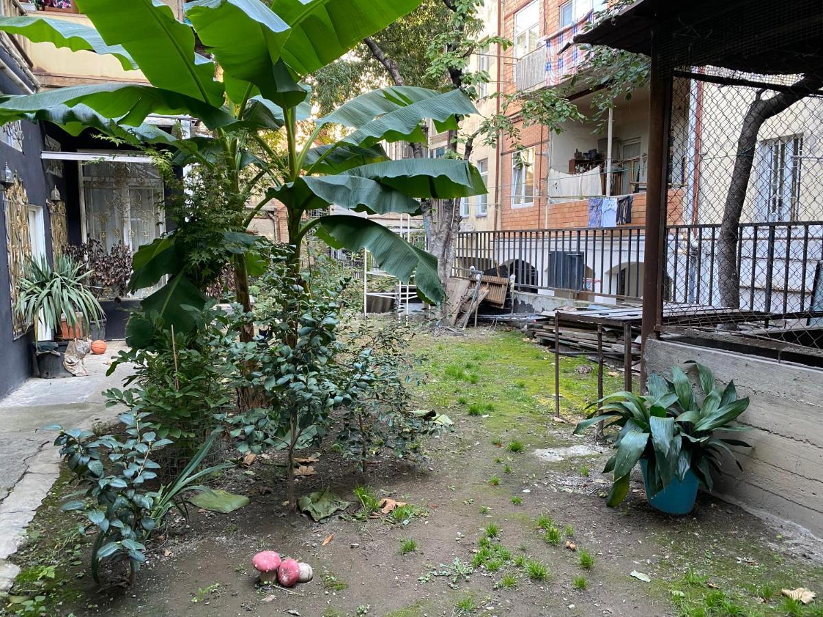 Guest House Gml-2 Tbilisi Exterior foto